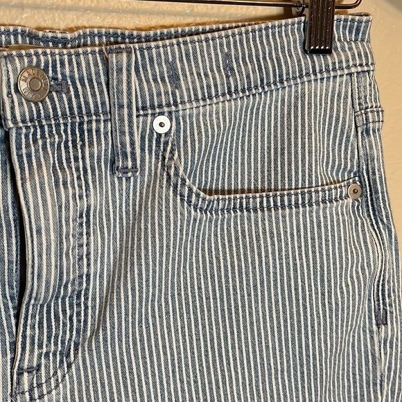 MADEWELL 10” High Rise Skinny Crop Jeans - Picture 3 of 16